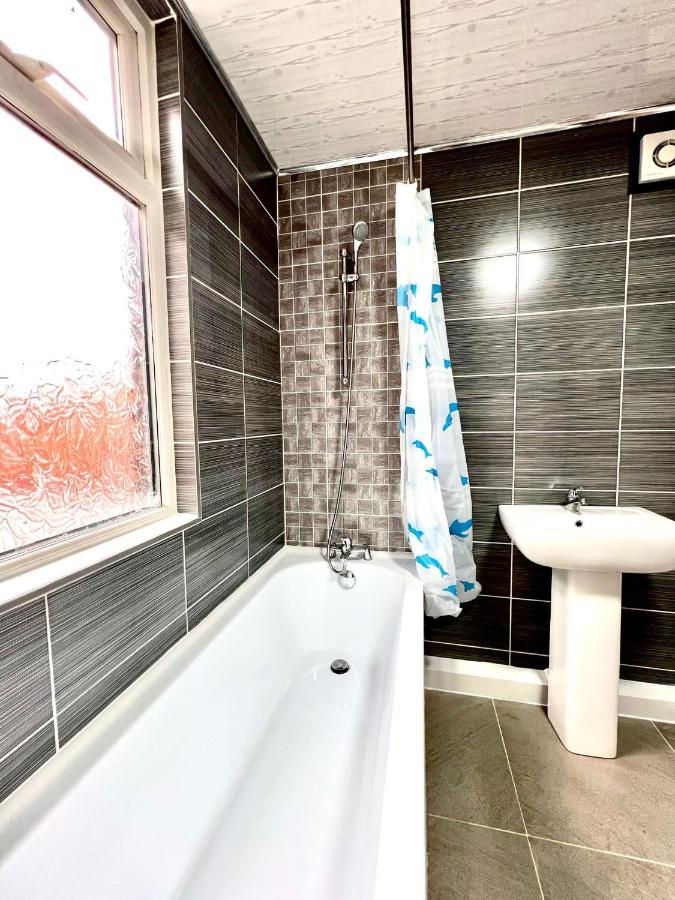 Apartamento Relax Dotcom Mánchester Exterior foto